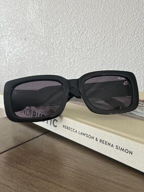 Quay Australia Yada Yada Thick Frame Classic Black Rectangular Womens Sunglasses